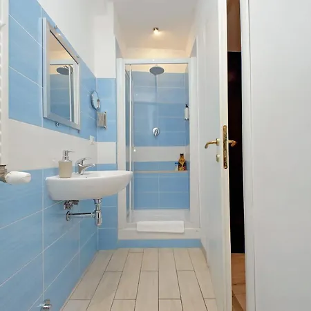 Lucky Domus Appio Apartment
