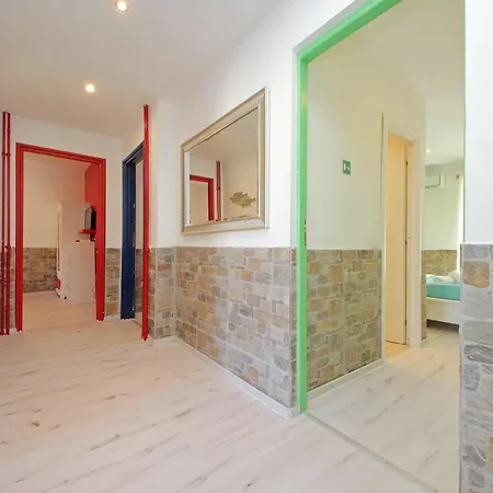 Lucky Domus Appio Апартаменты Рим